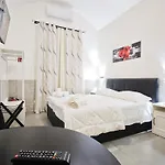Giglio Rosso Nocleg ze śniadaniem Bari