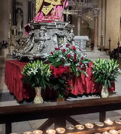 فندق مبيت وإفطار Giglio Rosso 3*