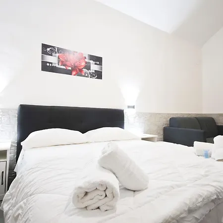 Giglio Rosso Bed & Breakfast 3*