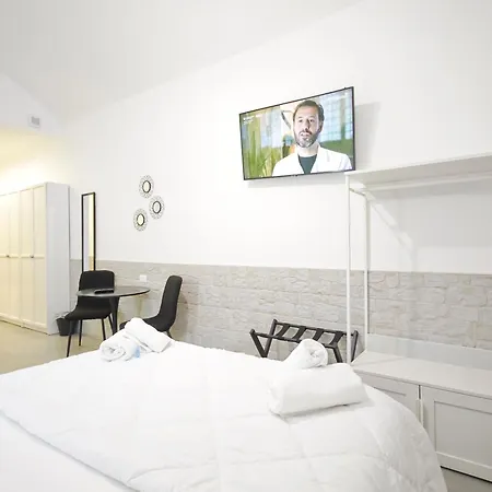 Giglio Rosso Bed & Breakfast Bari