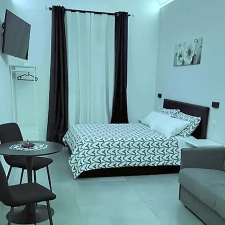 Giglio Rosso Bed & Breakfast Bari