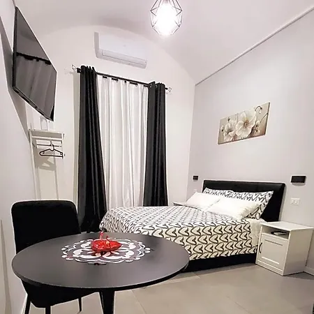 Giglio Rosso 3* Bari