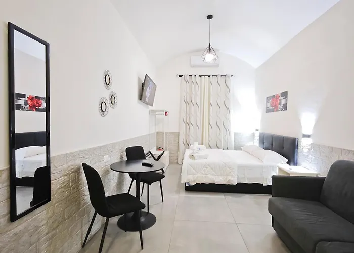 Giglio Rosso Nocleg ze śniadaniem 3*